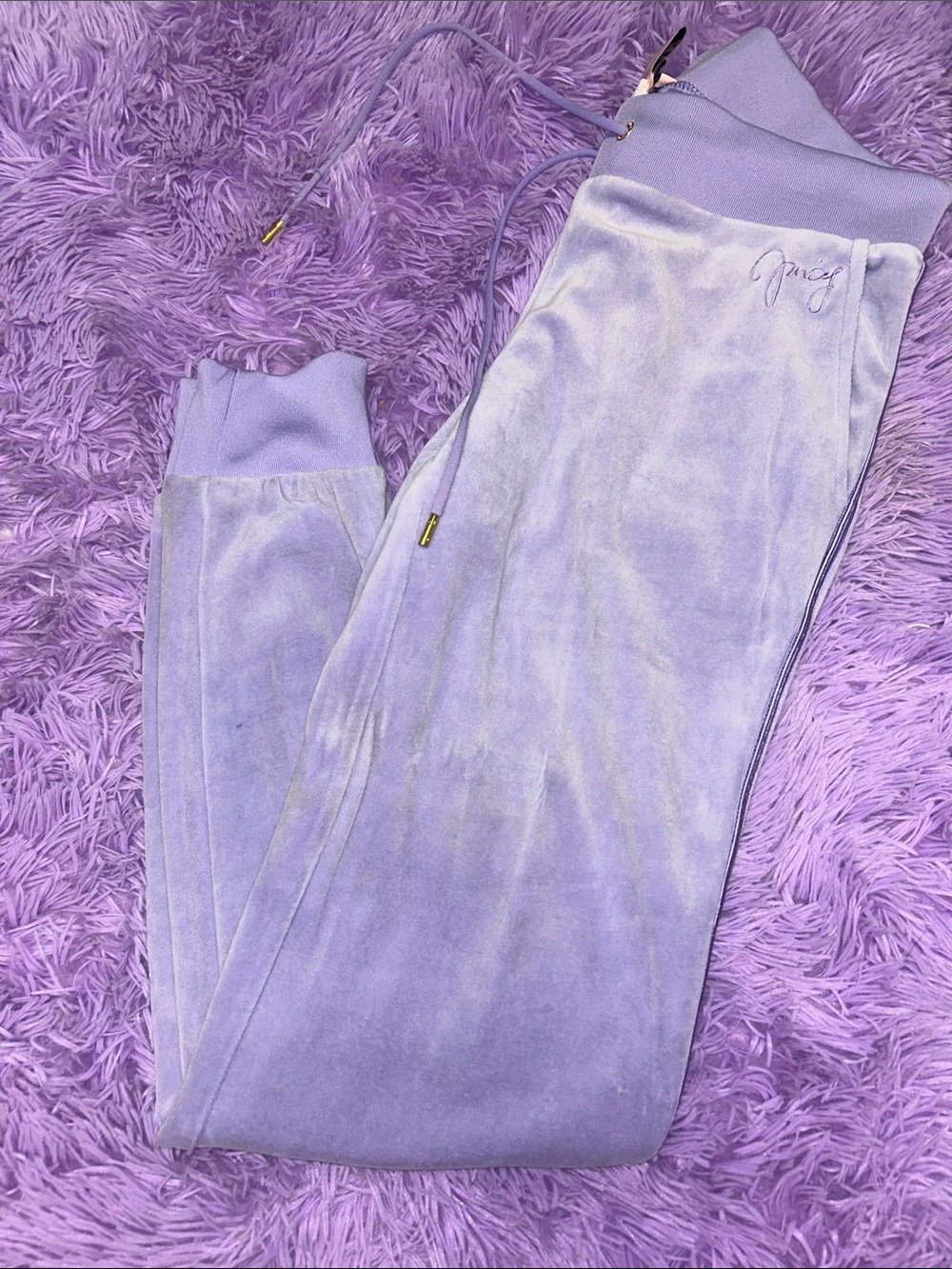 Juicy Couture Lavender Velour Zip-Up Hoodie - Picture 5 of 8
